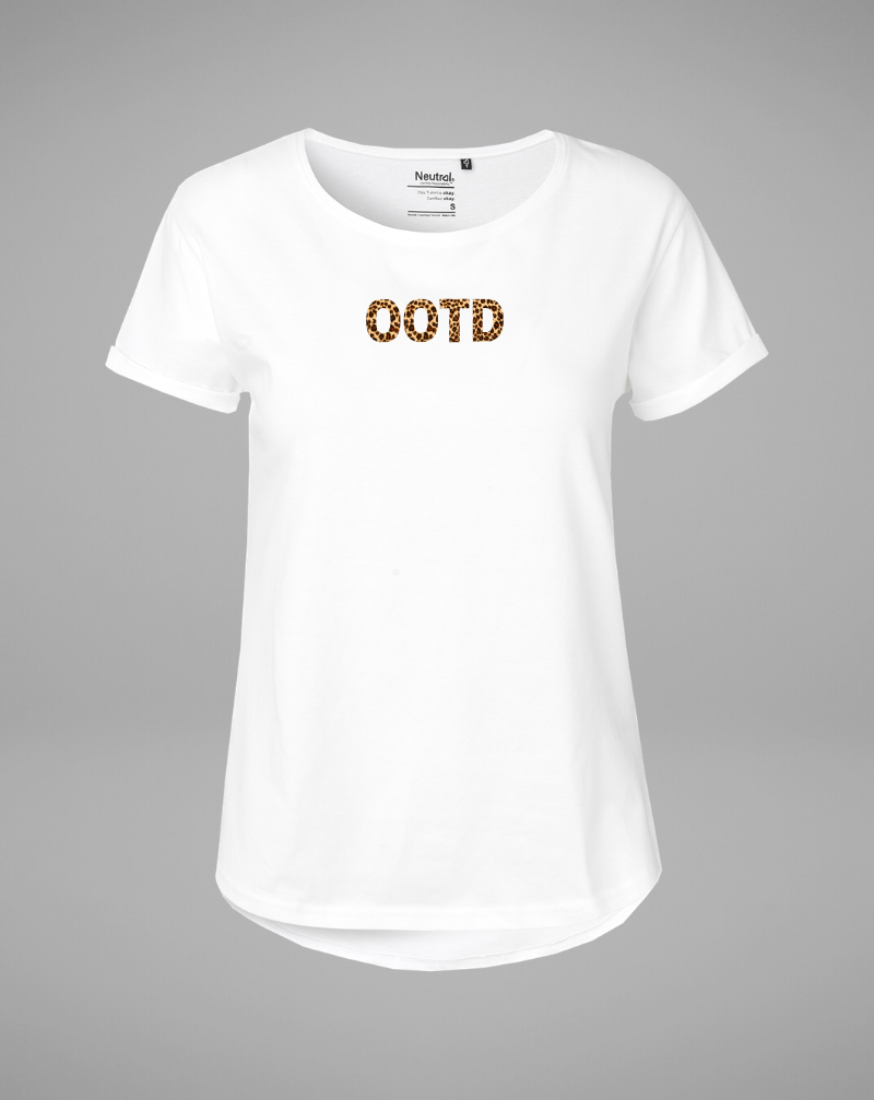 OOTD - white - blogger and brands