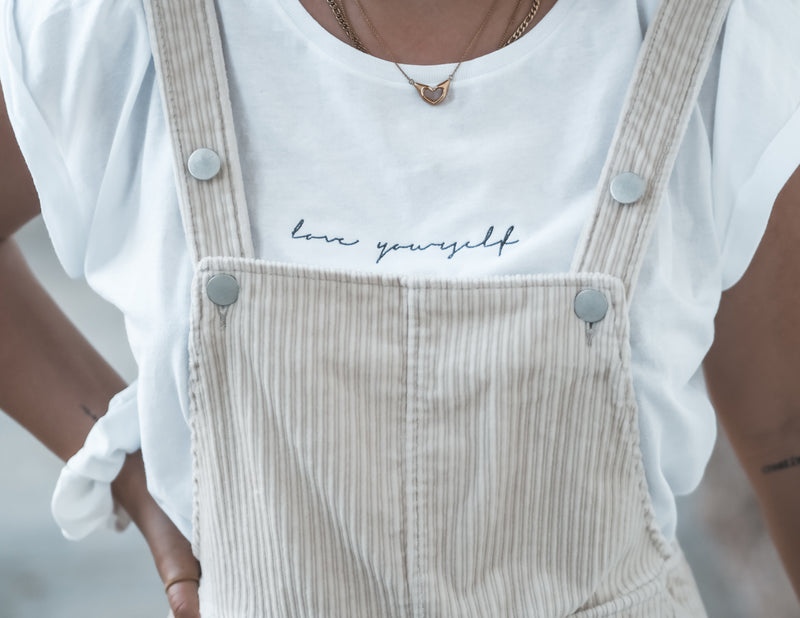 LOVE YOURSELF - white - blogger and brands